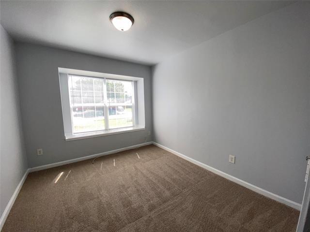 Building Photo - 918 Sylvan Creek Dr