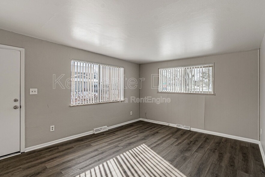Building Photo - 16485 W 14th Pl