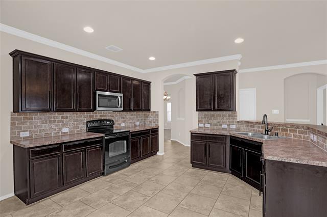 Building Photo - 608 Wichita Trail