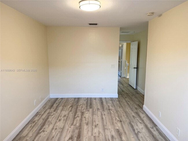 Building Photo - 3545 NW 14th Ct