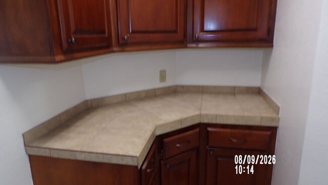 Building Photo - 114 Sandy Trail Cir