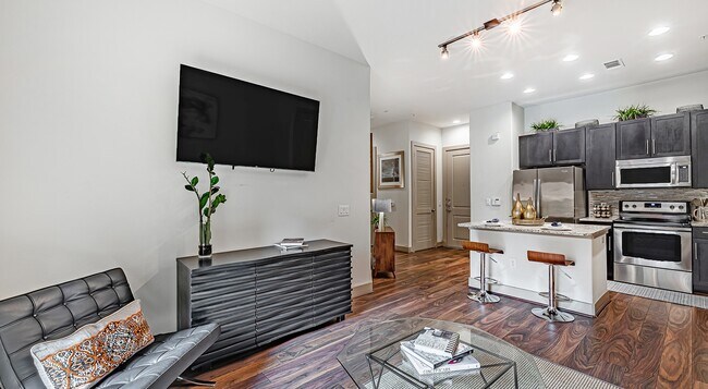 Building Photo - 1 Bed W/ Luxury and Style!