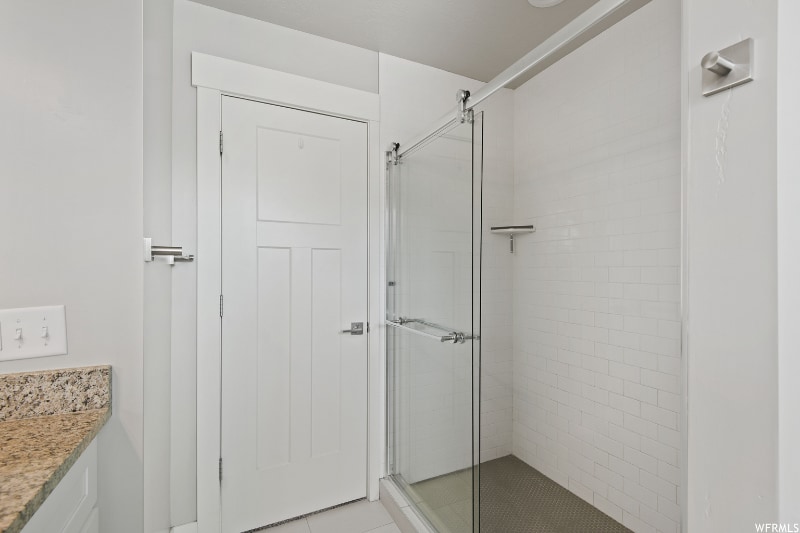 Building Photo - 7869 S 700 E