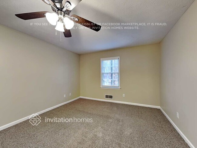 Building Photo - 422 Indian Creek Dr
