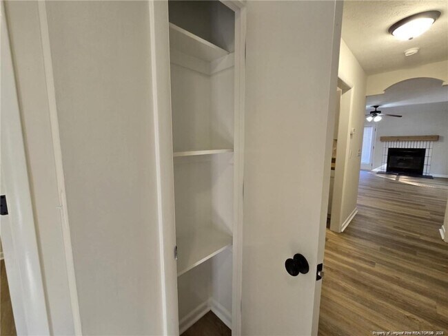 Building Photo - 1192 Windham Ct