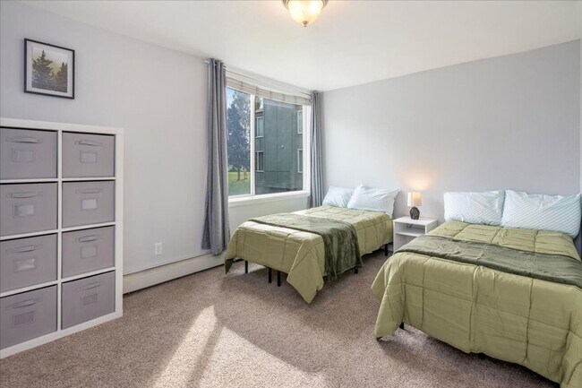 Building Photo - Charming Furnished Condo in Taku/Campbell - Everything You Need in One Place!