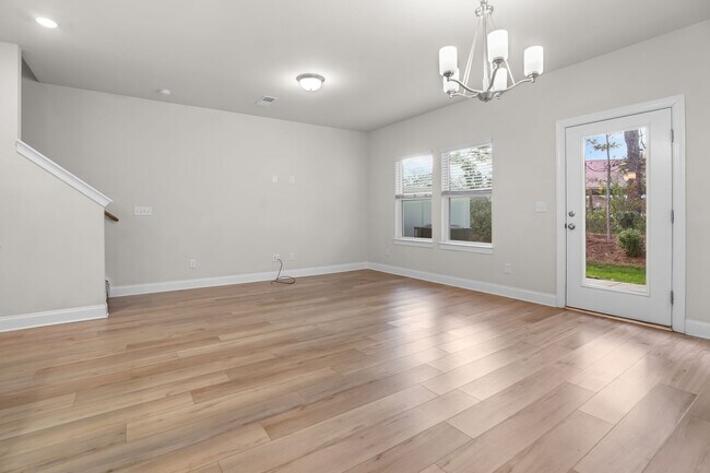 Building Photo - 326 Seaton Wy