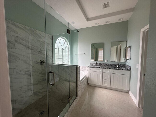 Building Photo - 1907 Cedar Arch Ln