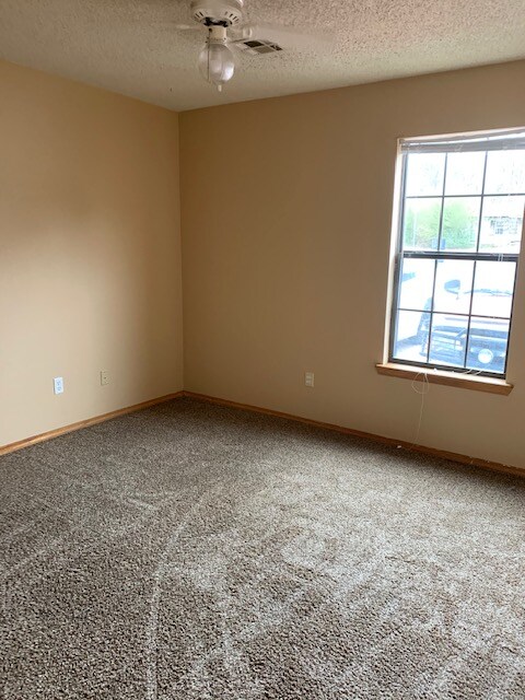 Building Photo - 200 Folsom St