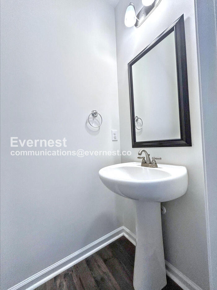 Building Photo - 8153 Sheffield Dr.