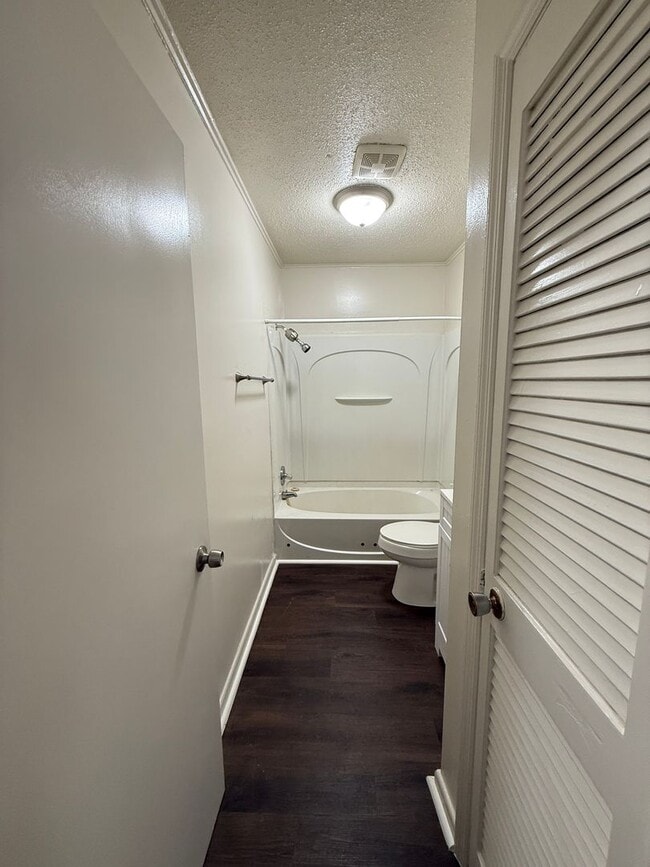 Building Photo - 6140 Scotch Blue Dr