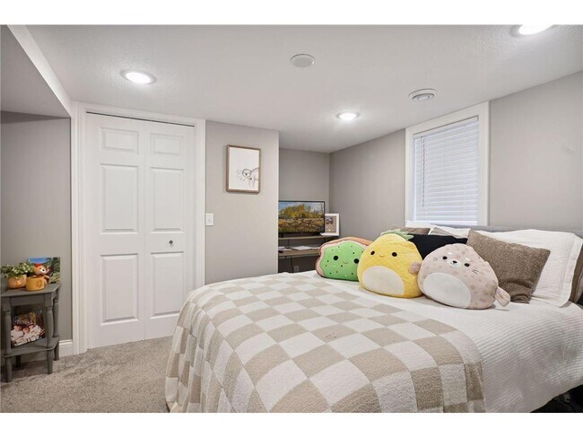 Building Photo - 5217 Minnetonka Blvd