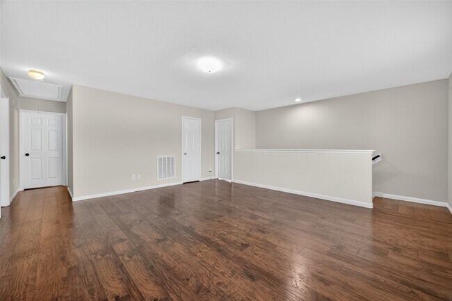 Building Photo - 21515 White Falls Ln