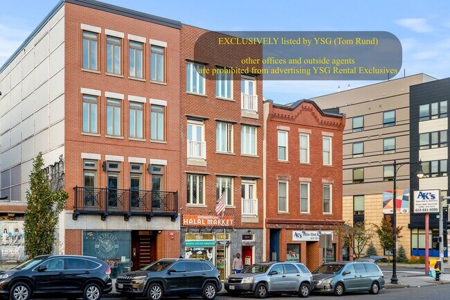 Building Photo - 1433 Tremont St