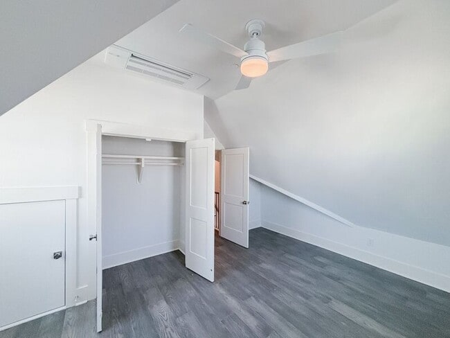 Building Photo - 16 Nats Ct