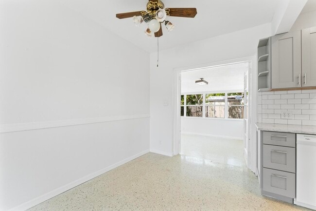 Building Photo - 331 Winters St