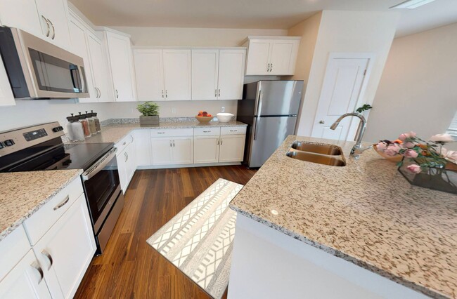 Building Photo - Wren | 3 Bed 2.5 Bath | Garage | 1729 sf