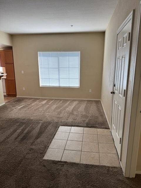 Building Photo - 833 Aspen Peak Loop