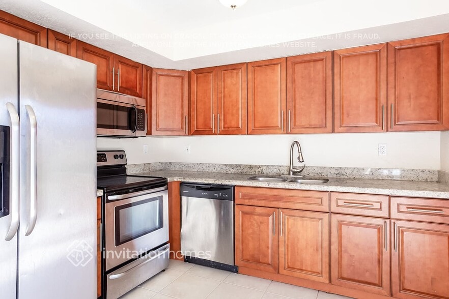 Building Photo - 441 Dionne Dr
