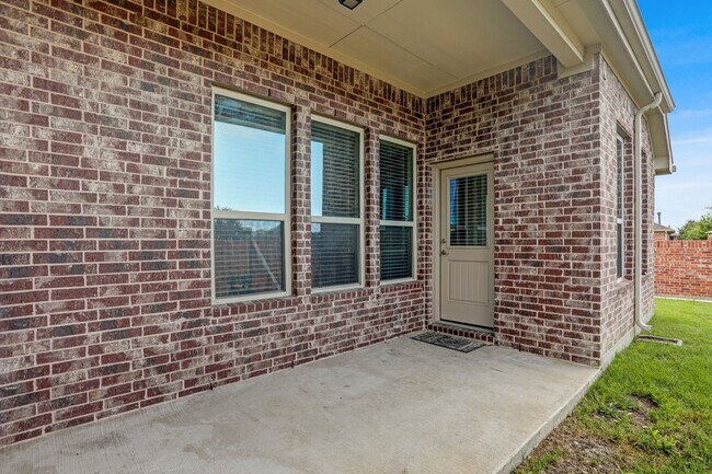 Building Photo - Stylish & Spacious Home in Anna – Perfect ...