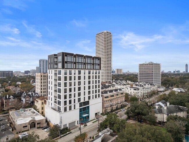Building Photo - 2323 San Felipe St
