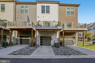 Building Photo - 238 Narrowleaf Way