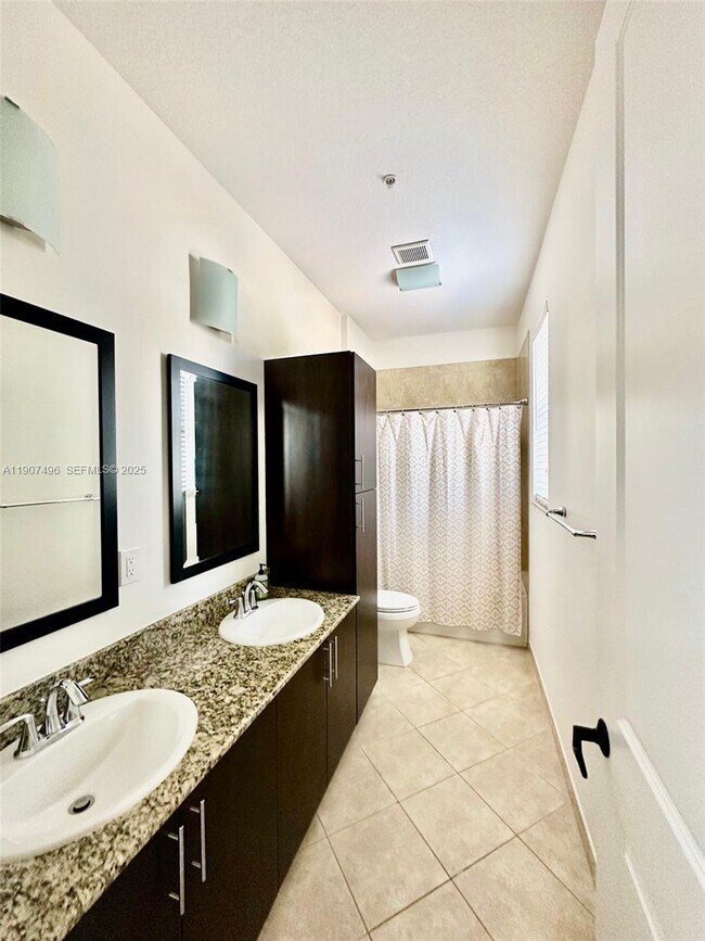 Building Photo - 1430 NW 48th Dr