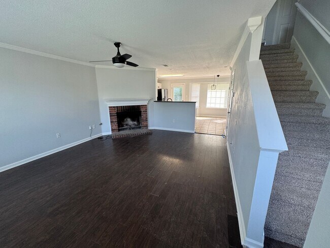 Building Photo - Stunning 3-Bedroom Home in Olive Branch - Spacious & Modern!