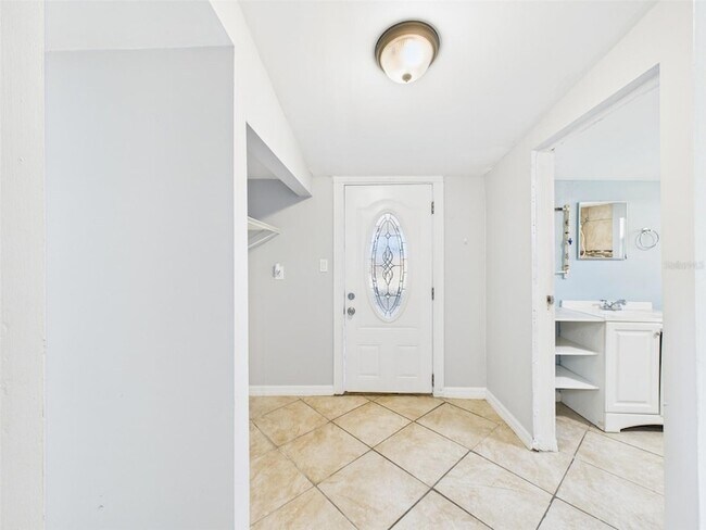 Building Photo - 348 Gordon Ave