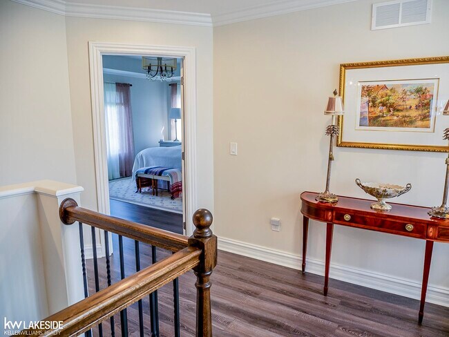 Building Photo - 37440 Curwood Dr