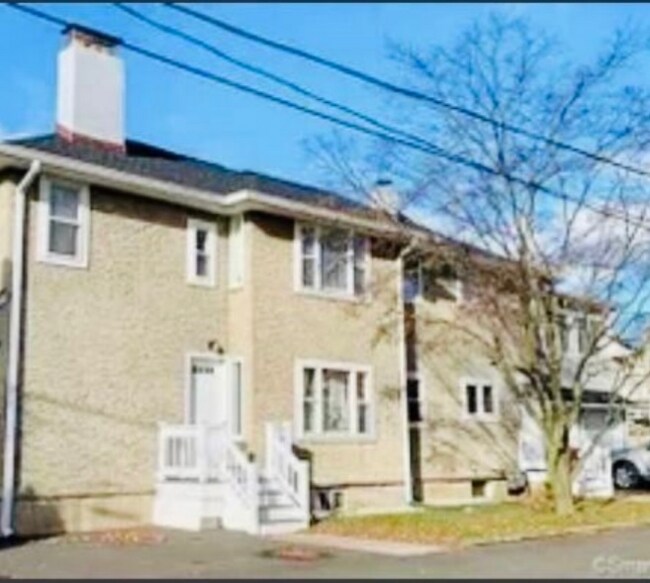 Building Photo - 1 Carlson Ct