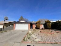 Building Photo - Cute Ranch Home In NE Albuquerque!