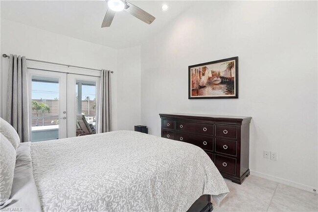 Building Photo - 132 Bordeaux Cir