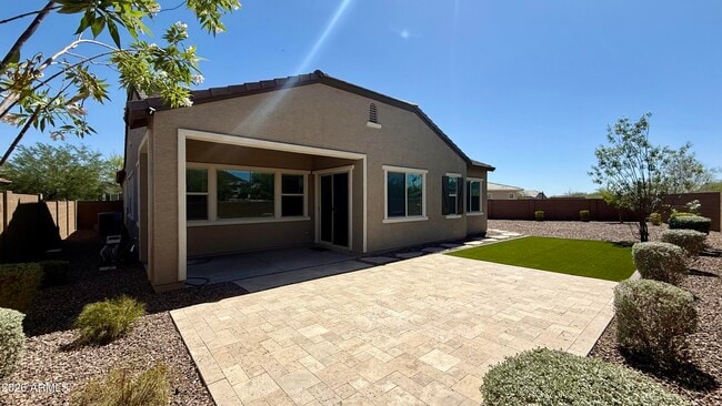 Building Photo - 12556 W Calle De Baca
