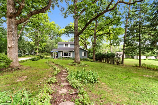 Building Photo - 1137 Dorwood Dr