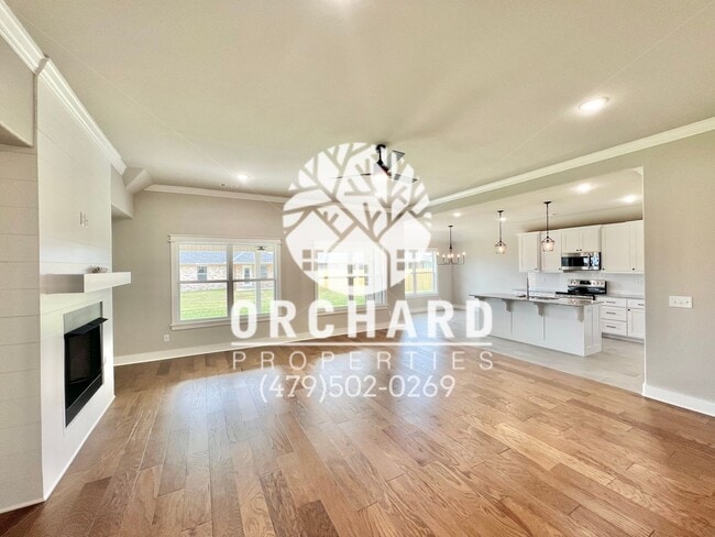 Building Photo - Tontitown- Single-Family Home- Desirable Hickorywood Plan- 4 Bedroom!