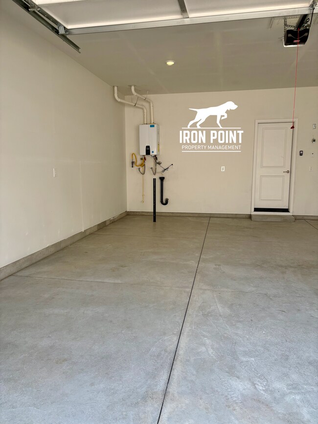 Building Photo - 4243 W Flint Dr