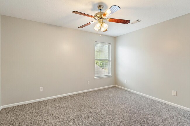 Building Photo - 507 Casey Ct