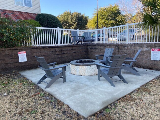 Building Photo - Bellingham Park Beauty