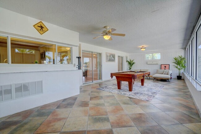 Building Photo - 107 Jamaica Dr