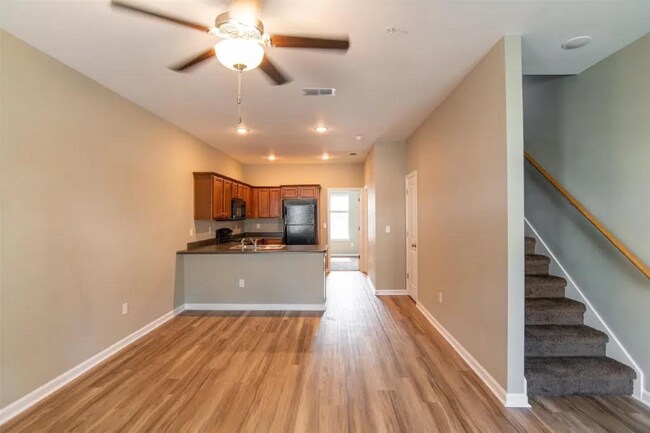 Building Photo - 2215 Del Carmel Way