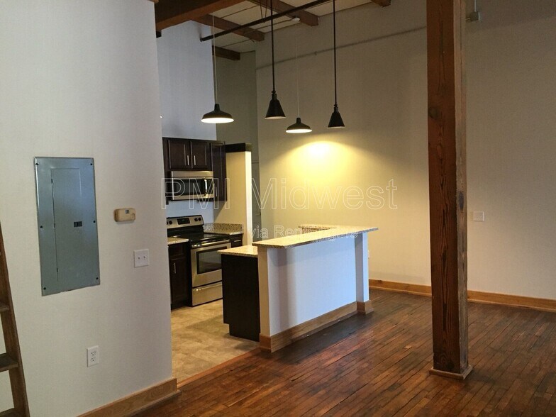 Building Photo - 501 Madison Ave