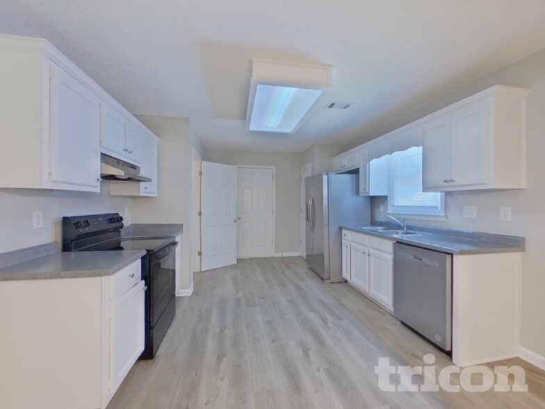 Building Photo - 3560 TraddSprings Way