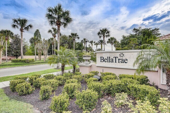 Building Photo - Beautifully Maintained 3-Bedroom, 2-Bathro...