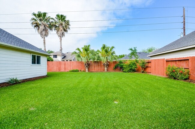 Building Photo - 12522 Aliso Bend Ln