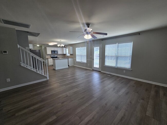 Building Photo - Charming 3BR + Bonus, 3BA Single-Family Ho...