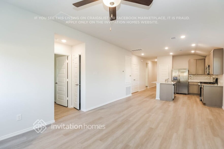 Building Photo - 25009 Aconite Ln