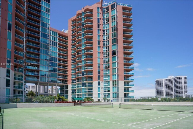Building Photo - 3370 Hidden Bay Dr