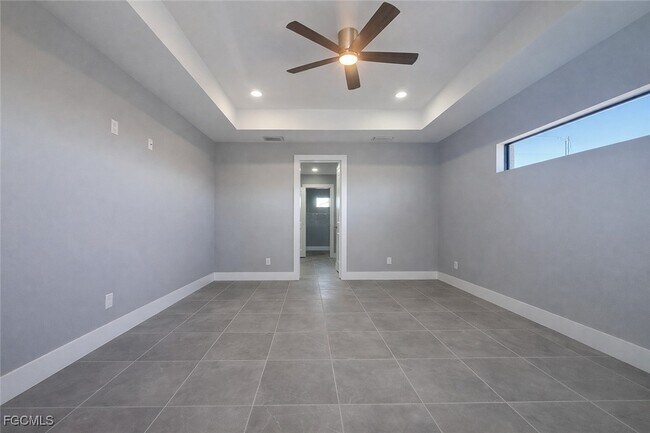 Building Photo - 3545 NW 41st Ave