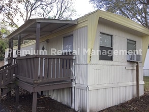 Building Photo - 1193 S Christiana Ave